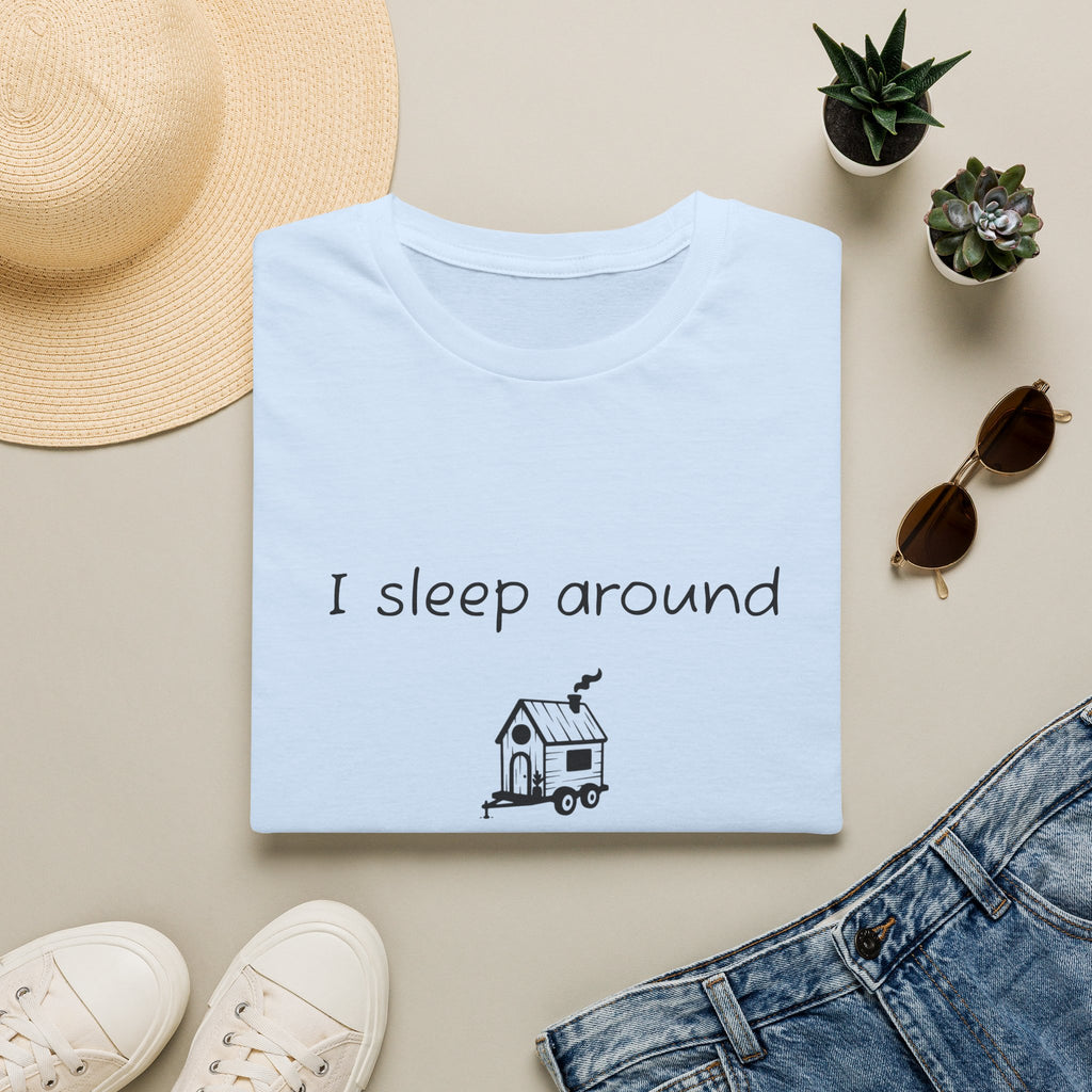 I sleep around – Softstyle T-Shirt